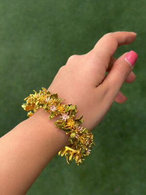 Blooming haathphool with pearls – Pastel Garden1