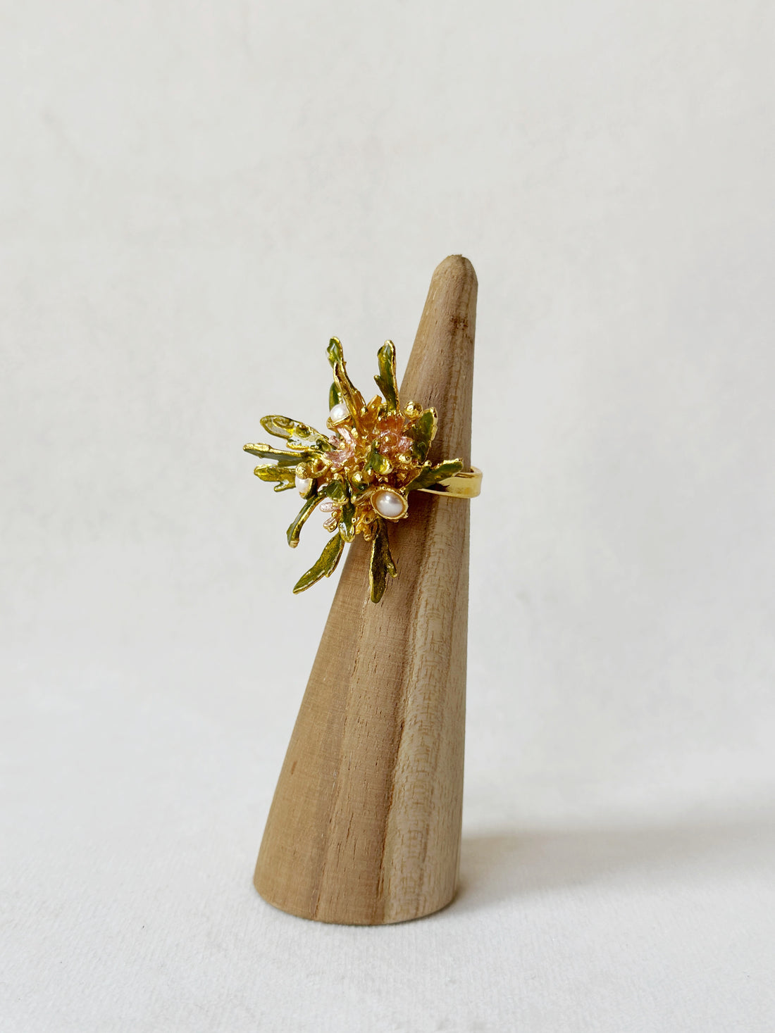 Blooming haathphool with pearls – Pastel Garden5