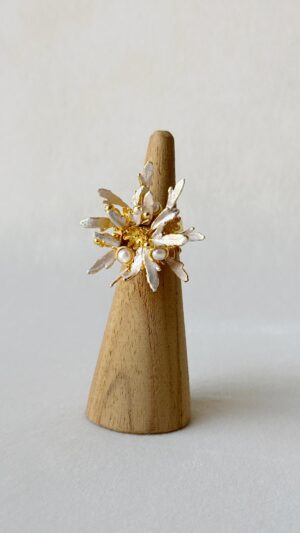 Flowerburst Ring – Snowy White2