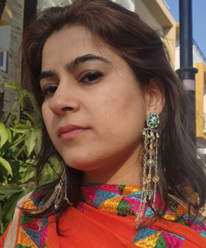 Gul Gulbaari Chain Earrings 1