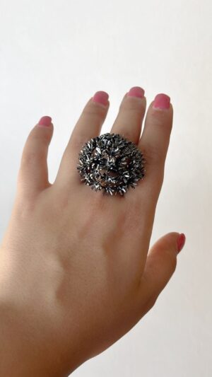 Springtime Sunshine Ring Black-01