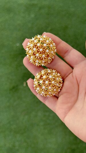 Springtime Sunshine Studs Gold-04
