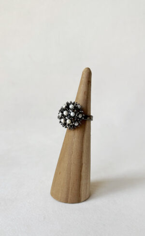 Sunshine Mini Pearl Ring Meteorite Black1