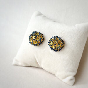 Sunshine mini studs Blue-03