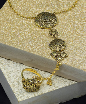 Thar Chokho Hathphool Bracelet Gold1