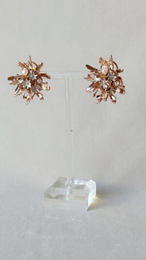 Wild Flower Bouquet Studs Rose2